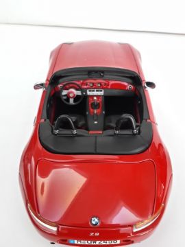 1/18 BMW Z8 DIECAST MODEL