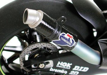 1/12 Yamaha YZR-M1 '04 No.46/No.17