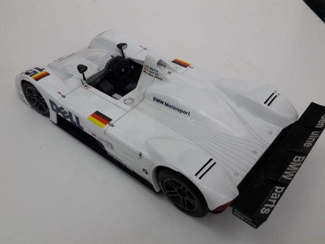 1/18  BMW V12 LMR Diecast Model