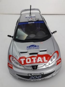 1/18 Peugeot 206 WRC Diecast Model