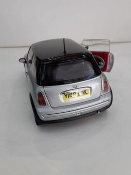 1/18  MINI COOPER Diecast Model