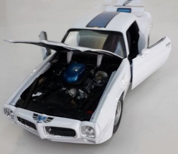 1/18 1972 PONTIAC FIREBIRD TRANS AM Diecast Model