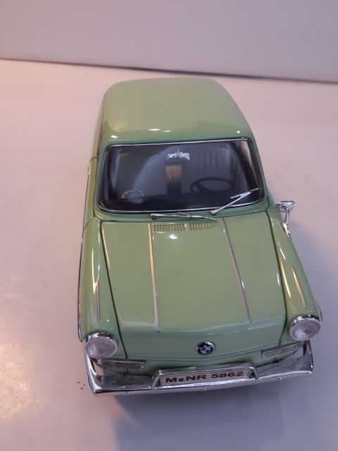 1/18 BMW 1962 LS LUXUS Diecast Model