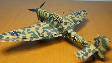 1/72 Junkers Ju 87 B-2 / R-2 04620