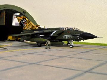 1/72 Tornado IDS 04361