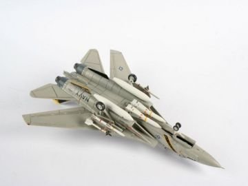 1/144 F-14A Tomcat 04021