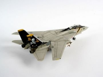 1/144 F-14A Tomcat 04021