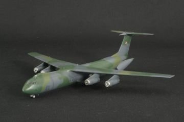 1/200 C-141B STAR BLIZARD