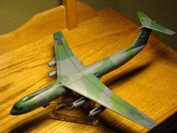 1/200 C-141B STAR BLIZARD