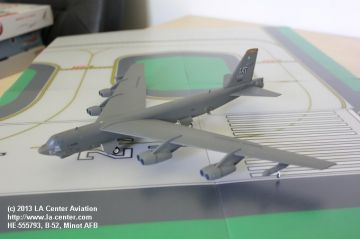 1/200 BOEING B52H STRATOFORTRESS DML NO:2006