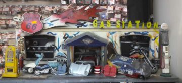 GAS STATION DIORAMA