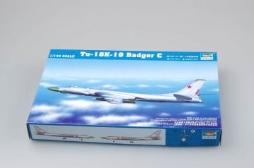 1/144 TU-16k-10 Badger C