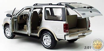 Ford Expedition 1/18