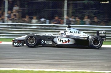 F1 McLaren MERCEDES MP 4-15  2001
