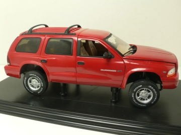 DODGE DURANGO 1/18  RED 2001