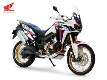 1/6  TAMIYA Honda CRF1000L Africa Twin