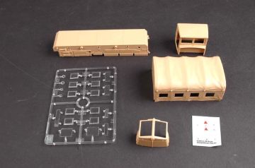 1/35 Voroshilovets Tractor