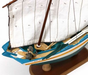 OCC52001  1/15 CARMIÑA Boat