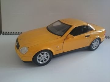 Mercedes Benz SLK 230  1996 YELLOW