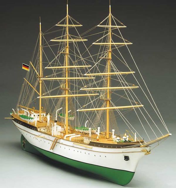 1/90 Gorch Fock
