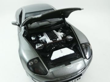 Aston Martin Vanquish