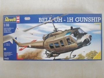 Bell UH-1H Gunship  1/32