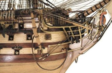 1/84 HMS Victory
