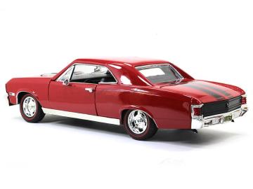 1967 Chevelle SS 396    1/18