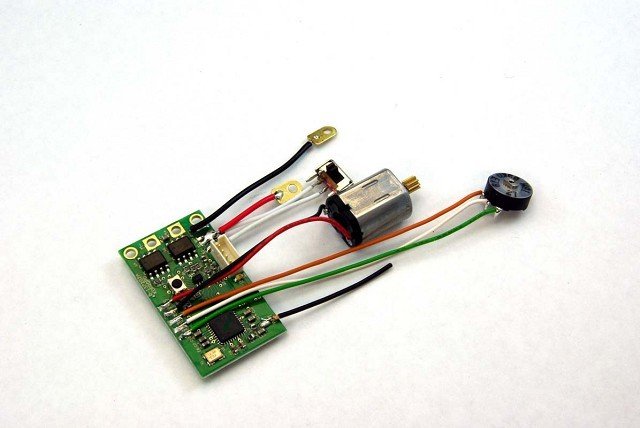 MZ303    R/C Unit Set (for 2.4GHz/RA-18