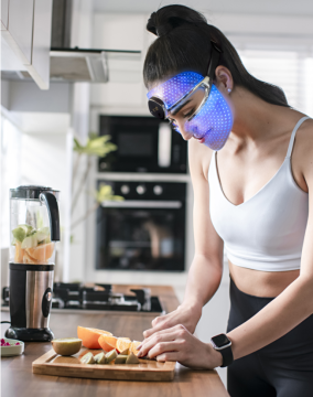 Foreo FAQ 202 Yaşlanma Karşıtı Silikon LED Yüz Maskesi