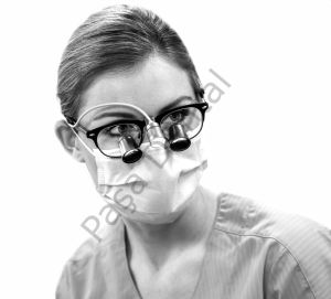 Kepler Kompakt - Dental Lup 4.6 Büyütme Gözlük Kullanmayanlar İçin ICON Çerçeve
