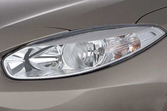 Renault Fluence Sağ Far Zenon 260101803R