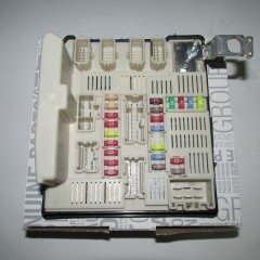 Renault Megane 2,Scenic 2 Motor İçi Elektronik Bağlantı Ünitesi 8200455424