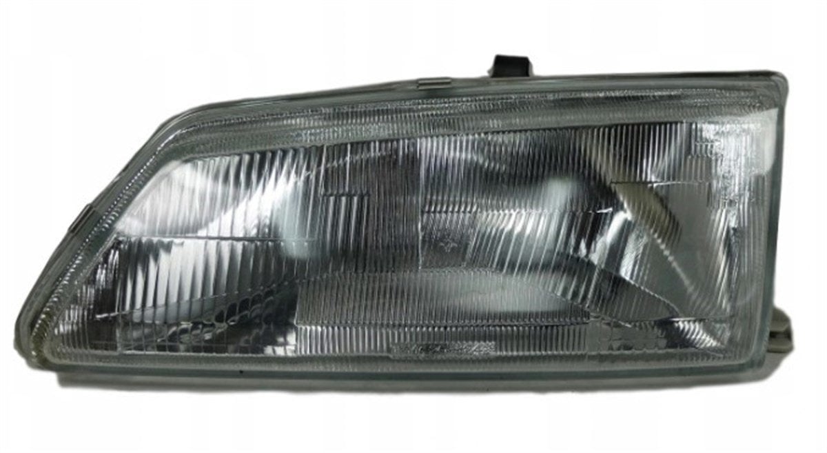 Peugeot 106 Sol Ön Far 1991-1996 6204.C2