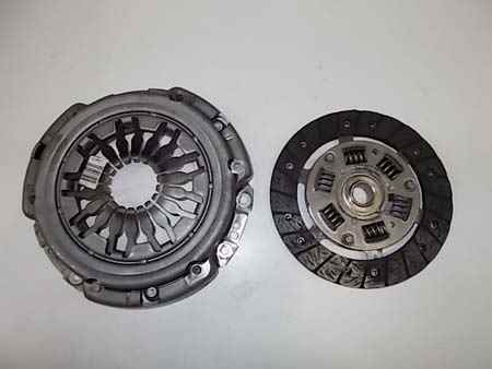 Renault Clio 3 1.2 16V Debriyaj Seti Bilyasız 302052617R 7701476816