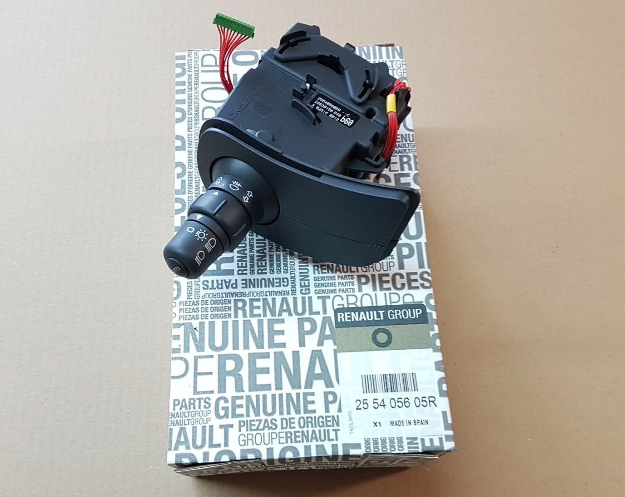 Renault Clio 3 Kango 3 Modus Far Kolu 8201590638-255405605R