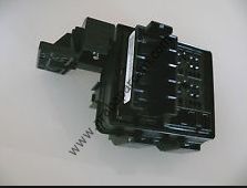 RENAULT MEGANE 3 SİGORTA VE RÖLE KUTUSU 243510001R