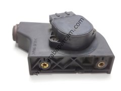 RENAULT MEGANE 1-SCENİC 1 F9Q  1.9 DİZEL GAZ PEDAL KAPTÖRÜ 8200139458