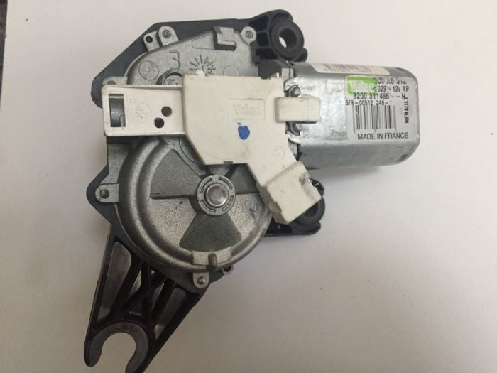 Renault Clio 3- III Arka Silgi Motoru 8200311486
