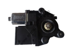 Renault Fluence Megane 3 Sağ Ön Cam Krikosu 807301396R