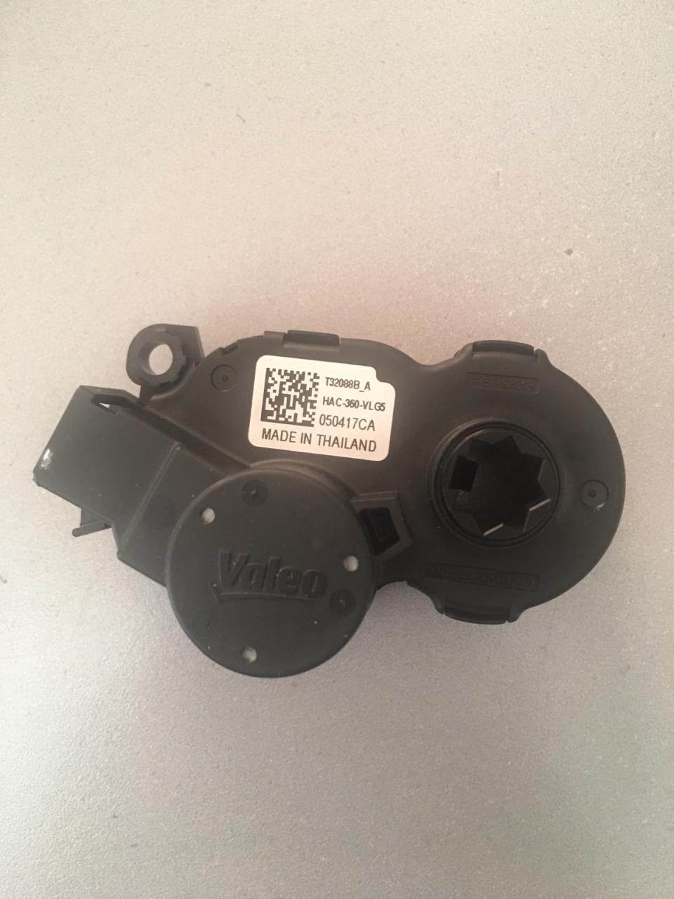 Renault Clio, 4 Kadjar Logan Sandero 2 Symbol 2013 Kalorifer Klope Motoru 277325401R