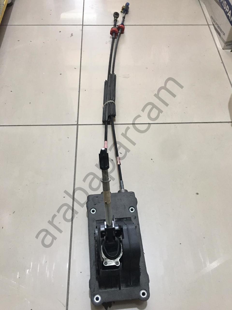 Renault Megane 2 Vites Kolu 8200872358