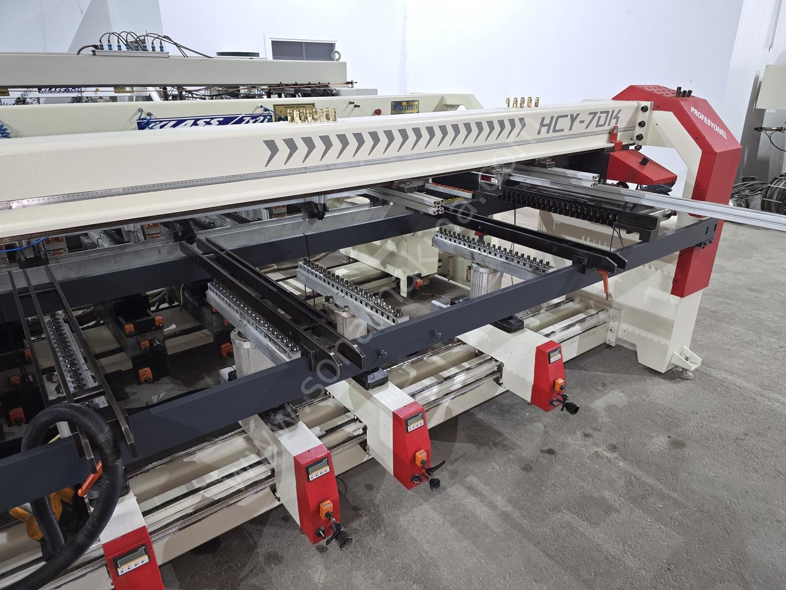 Artemak HCY 7-DK Çoklu Delik Makinesi 7 Kafa