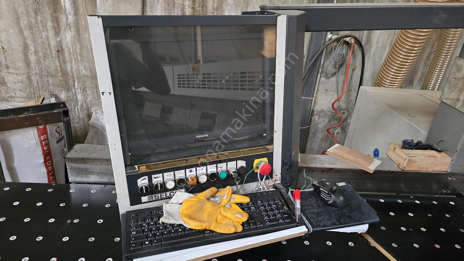 Biesse Selco WNT 650 Asansörlü Panel Ebatlama Makinesi (2013)