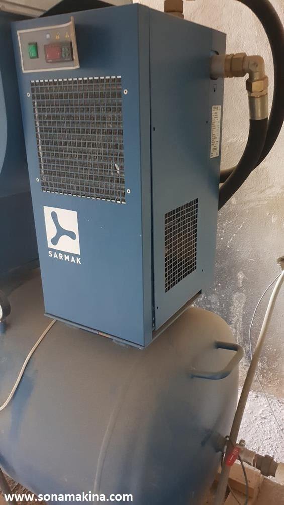 SARMAK SMART 401 FD 22 KW Vidalı Komprosör  + Tank + Kurutucu (2012) 10 Bar