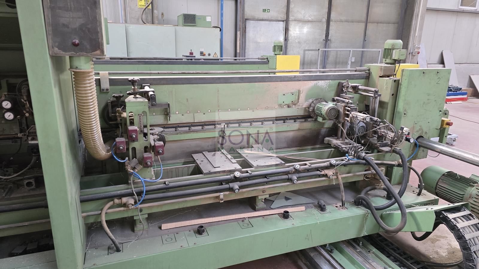 Homag KF 20/21/QA/20  Çift Kenar Bantlama Makinesi (1995) Arka Makina (Full revizyonlu)(Kopya)