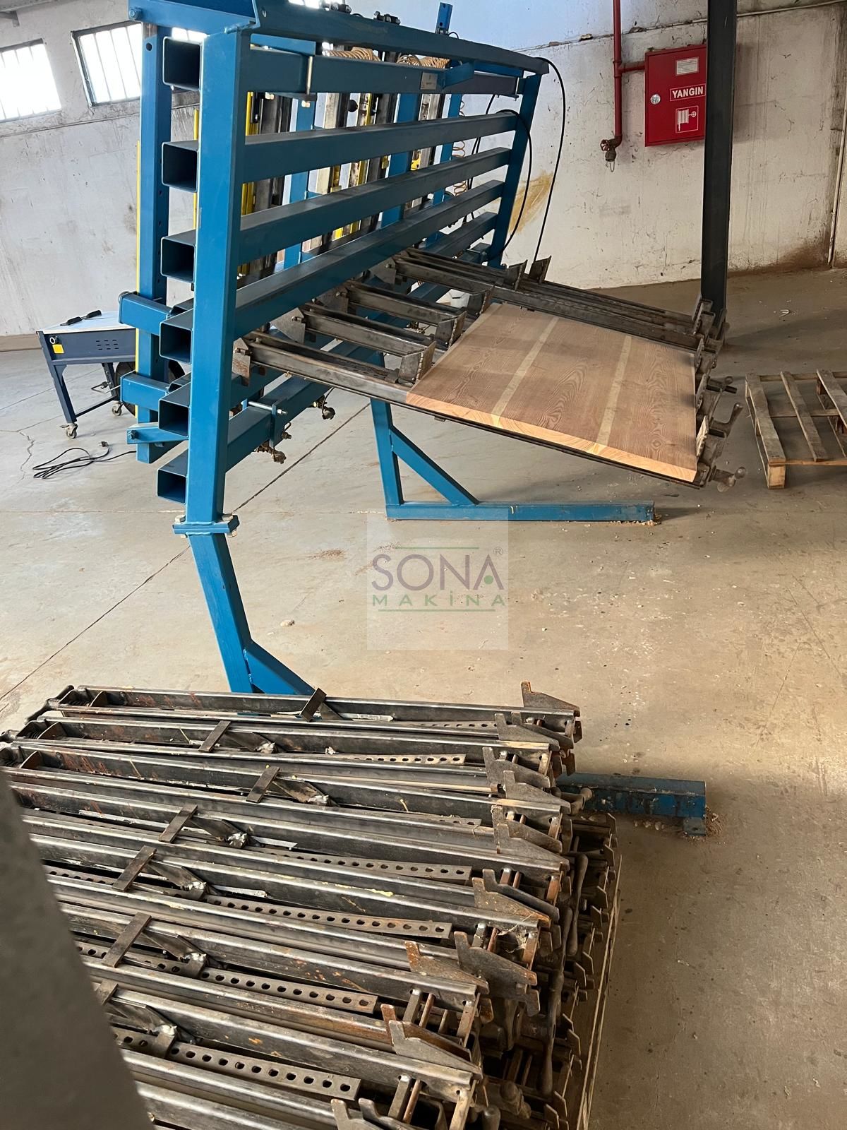 JLT CLAMPS 79K-8-DDC Profil Kapak Ve Masif Presi (Amerikan)