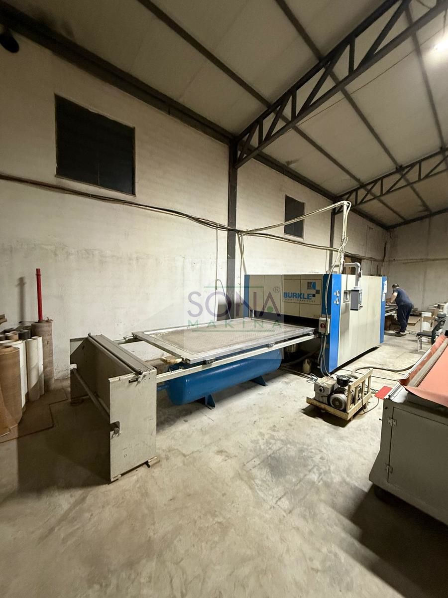 Burkle TYPE M8 Membran Vakum Pres 2 Tabla 1400x2420 (2005)