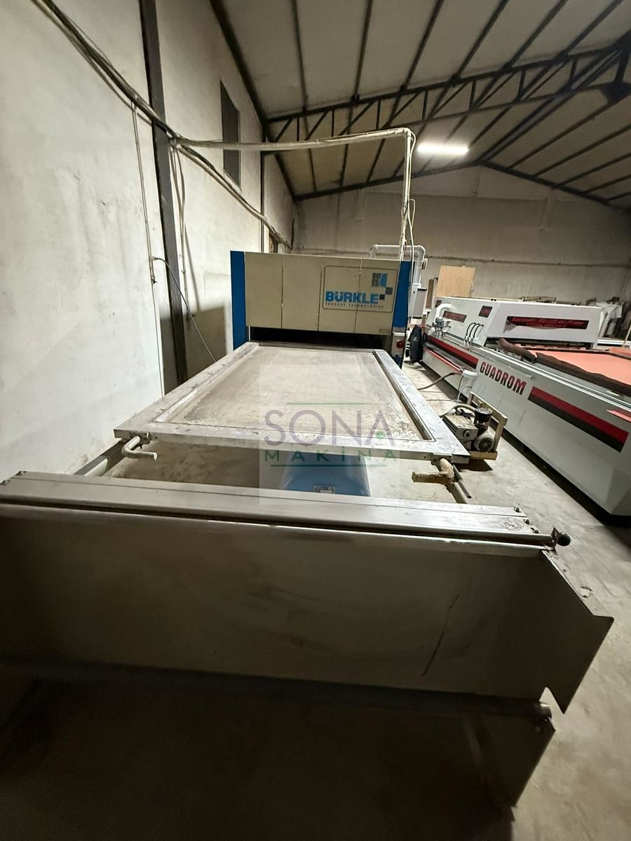 Burkle TYPE M8 Membran Vakum Pres 2 Tabla 1400x2420 (2005)