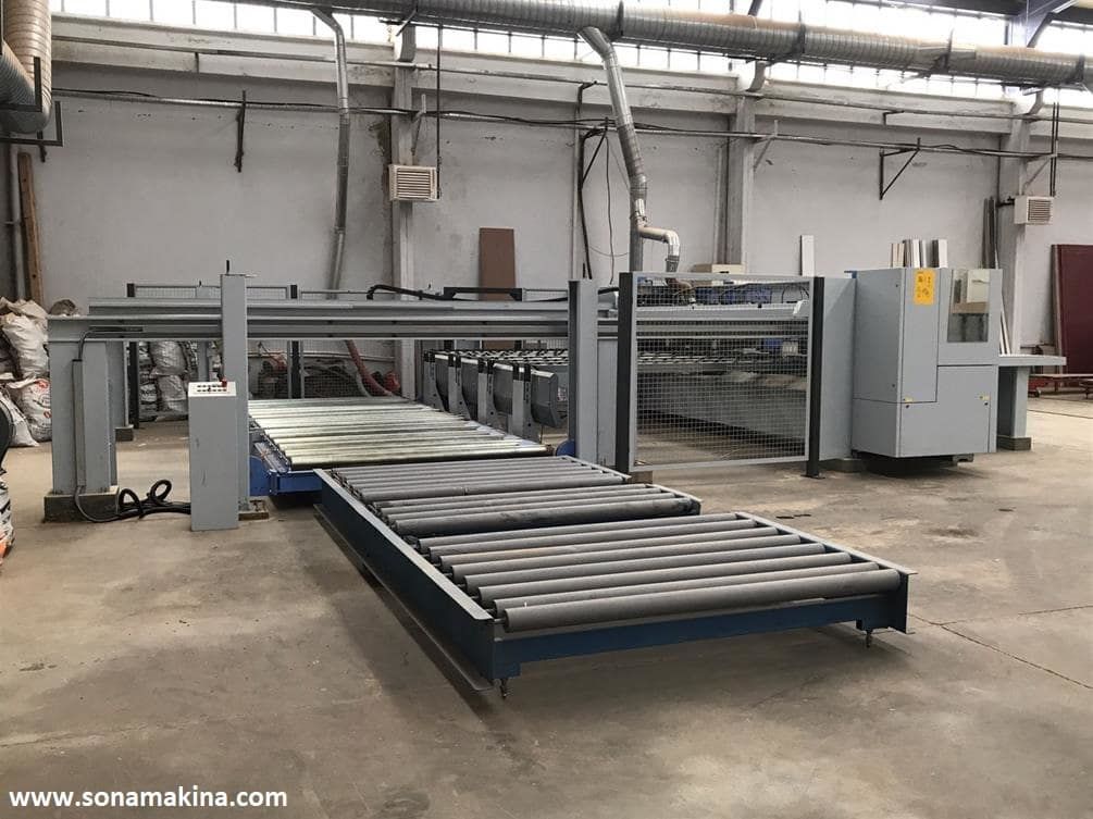 HOLZMA Optimat HPL 400/43/22 Asansörlü Panel Ebatlama Makinesi (2014)